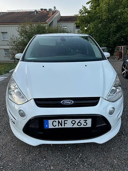 Ford S-Max 2014 photo 2