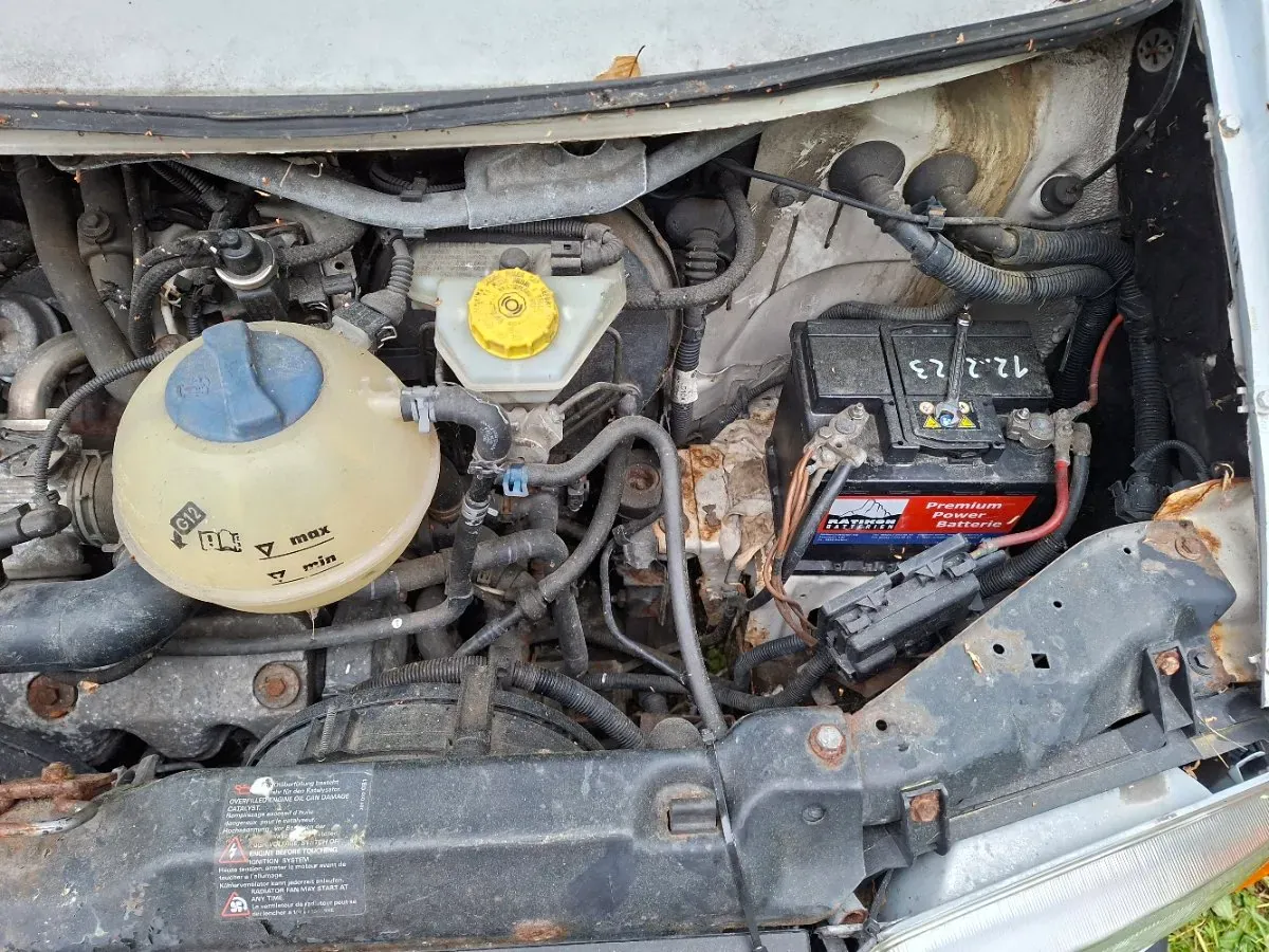 Volkswagen T4 2001 photo 2