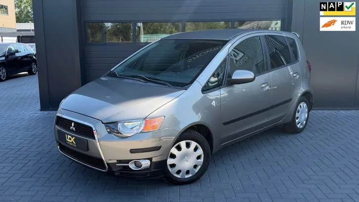 Mitsubishi Colt