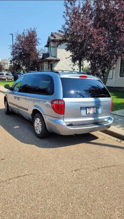 Dodge Caravan