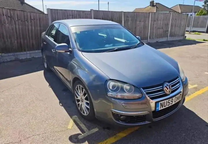 Volkswagen Jetta 2009 photo 4
