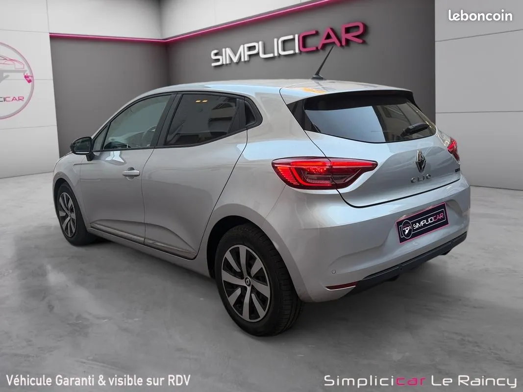 Renault Clio 2023 photo 5