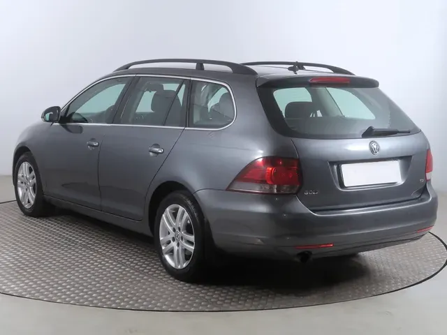 Volkswagen Golf Variant 2012 photo 3