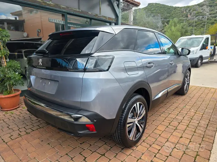 Peugeot 3008 2022 photo 4