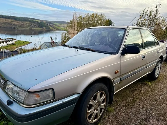 Mazda 626 1989 photo 2