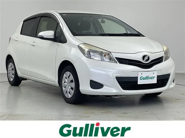 Toyota Vitz 2014 photo 2