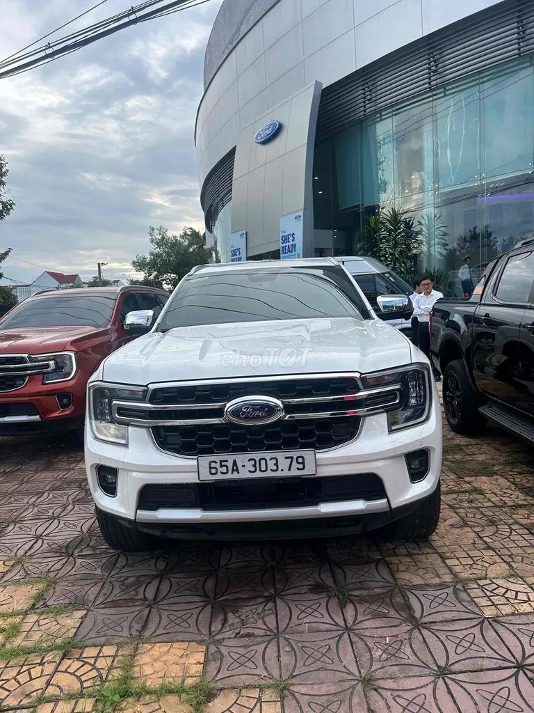 Ford Everest 2024 photo 3