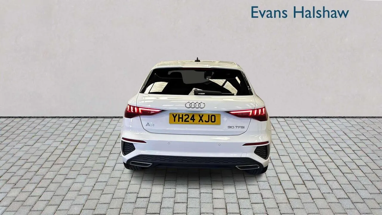 Audi A3 2024 photo 5