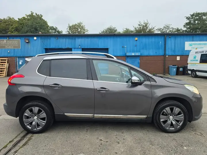 Peugeot 2008 2014 photo 5