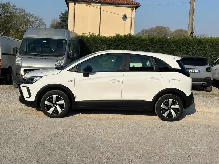 Opel Crossland 2023 photo 2