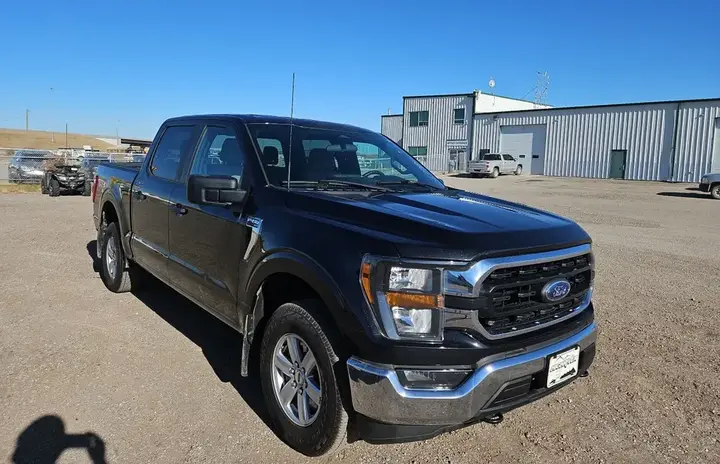 Ford F-150 2023 photo 2