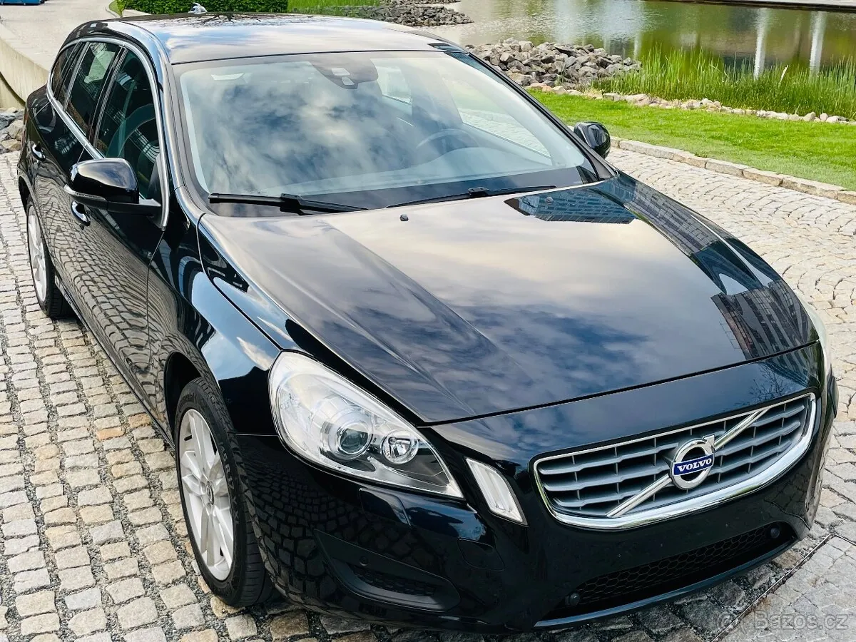 Volvo V60 2013 photo 4