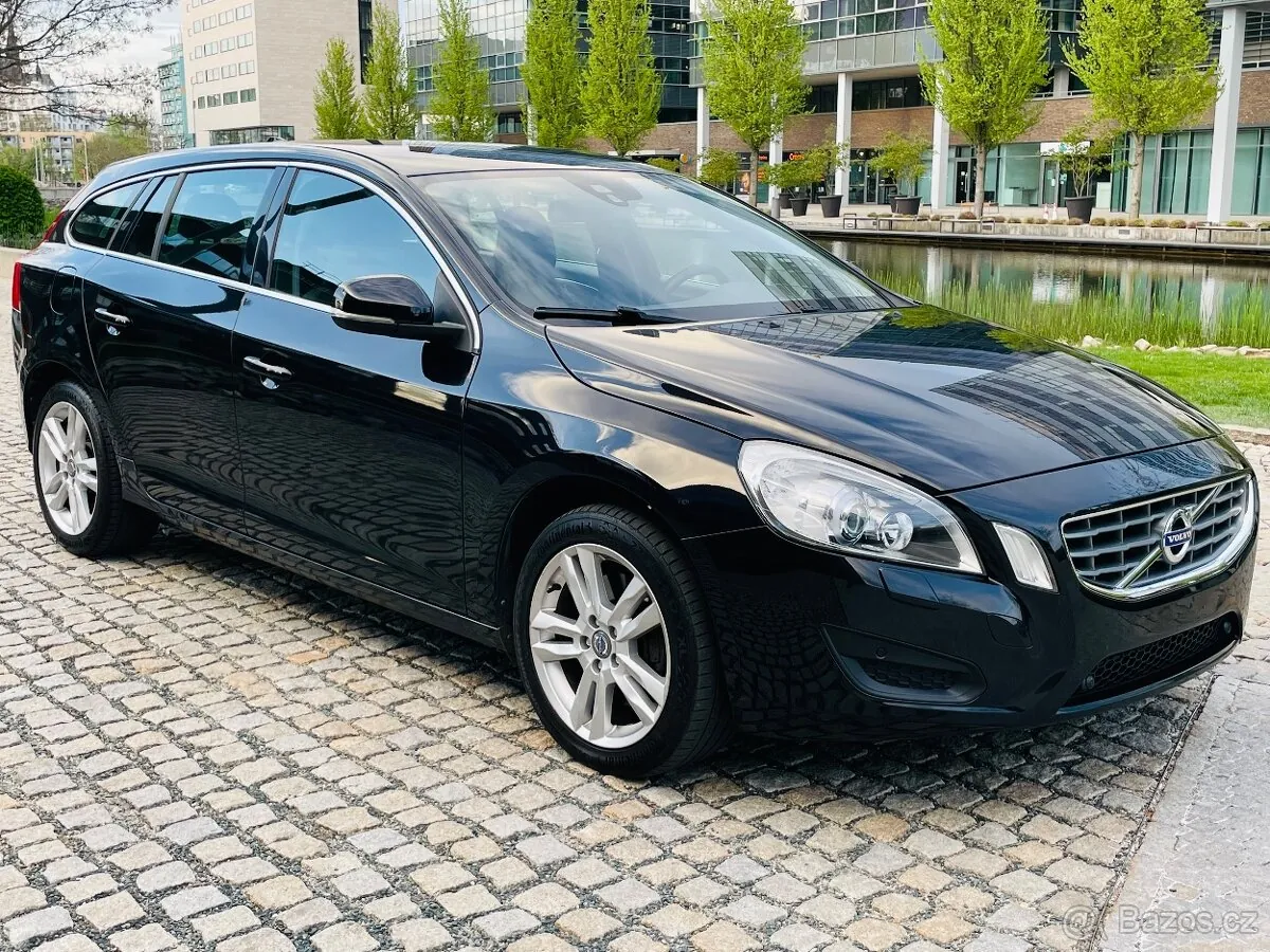 Volvo V60 2013 photo 5