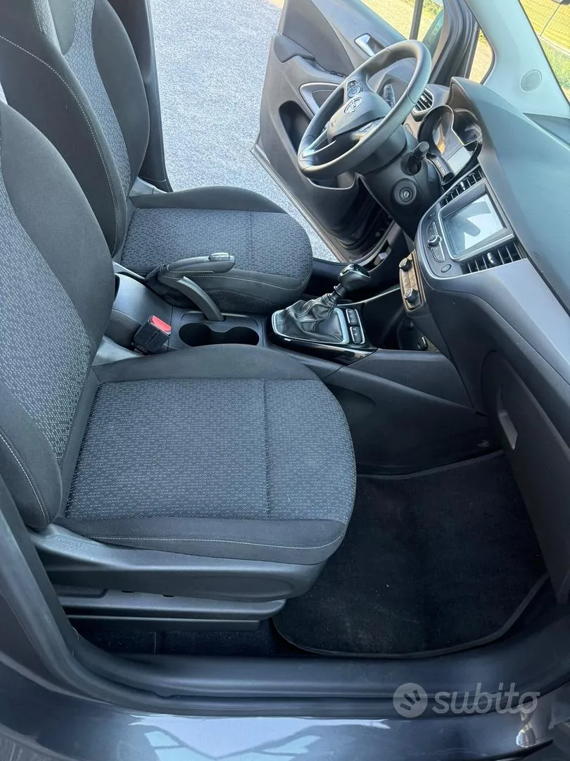 Opel Crossland X 2020 photo 5