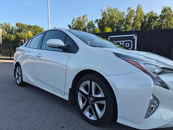 Toyota Prius 2016 photo 5