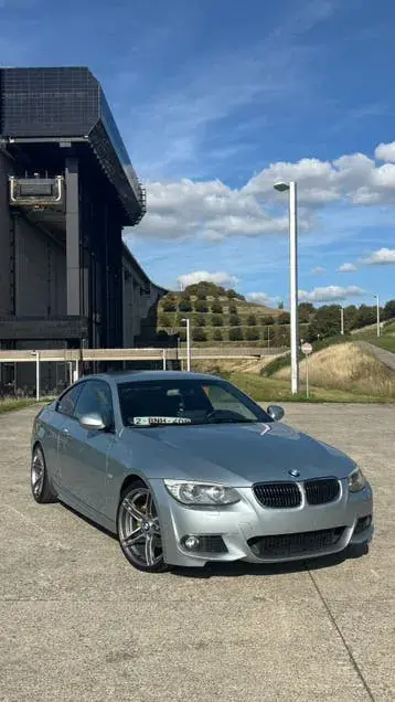 BMW 320D