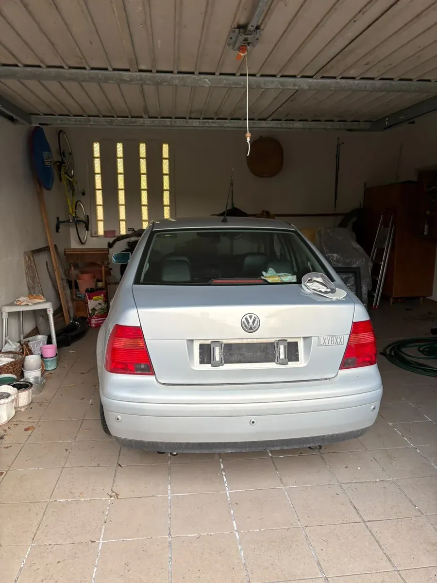 Volkswagen Bora 2001 photo 3