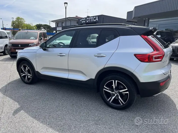 Volvo Xc40 2018 photo 5