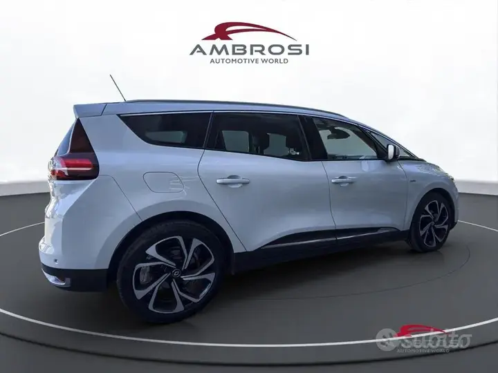 Renault Grand Scenic 2018 photo 3