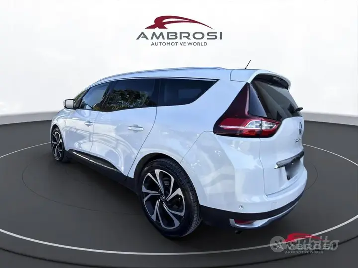 Renault Grand Scenic 2018 photo 4