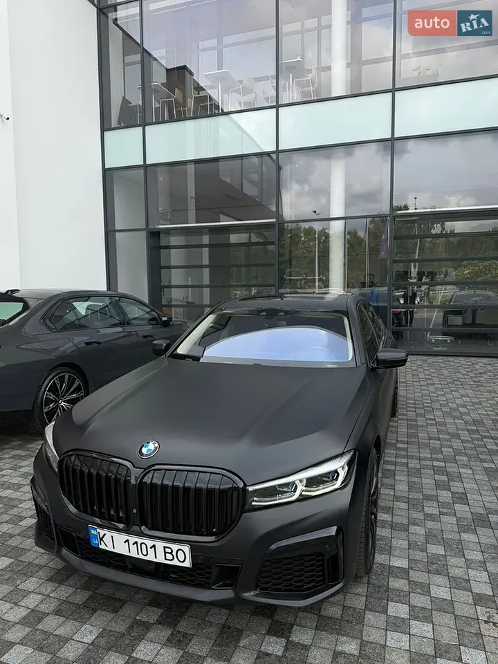BMW 7 Series 2016 photo 3