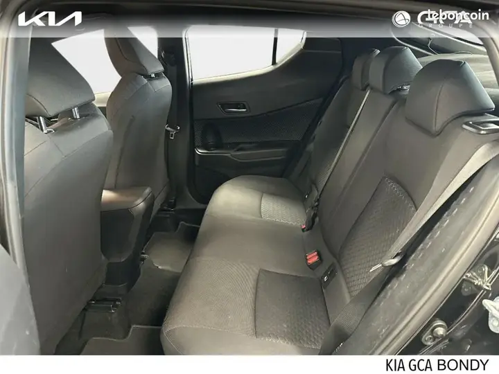 Toyota C-Hr 2023 photo 5