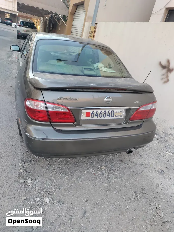 Nissan Maxima 2003 photo 2