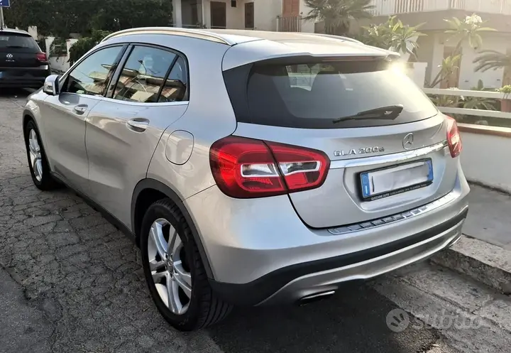 Mercedes-Benz Gla 2016 photo 4