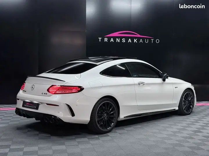 Mercedes-Benz C-Class 2019 photo 5