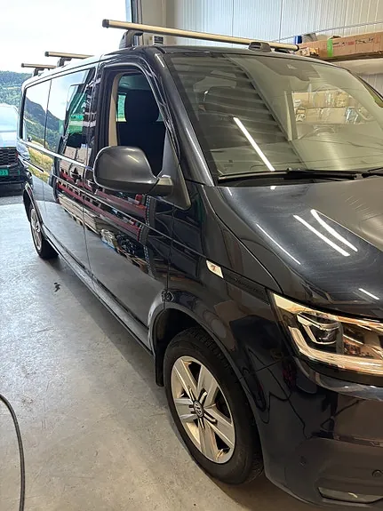 Volkswagen Transporter 2020 photo 2