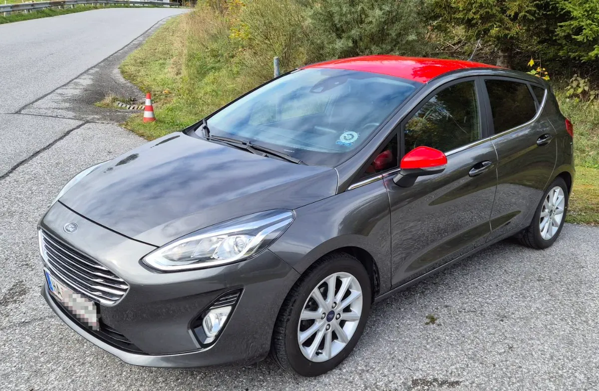 Ford Fiesta 2018 photo 2