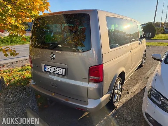 Volkswagen Caravelle 2012 photo 4