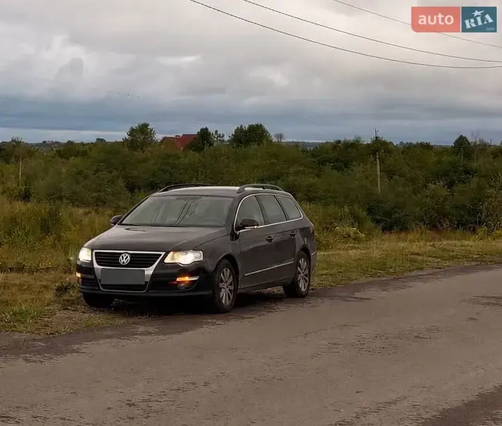 Volkswagen Passat 2010 photo 2