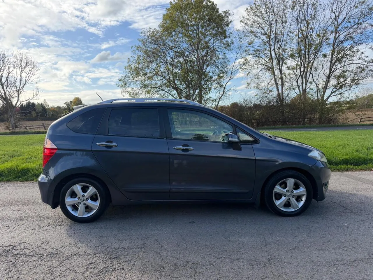 Honda Fr-V 2009 photo 5