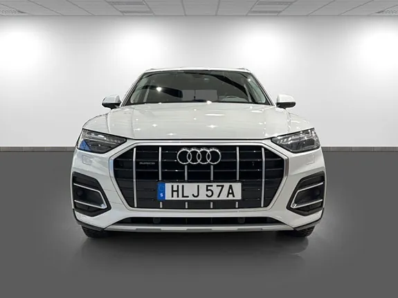 Audi Q5 2022 photo 2