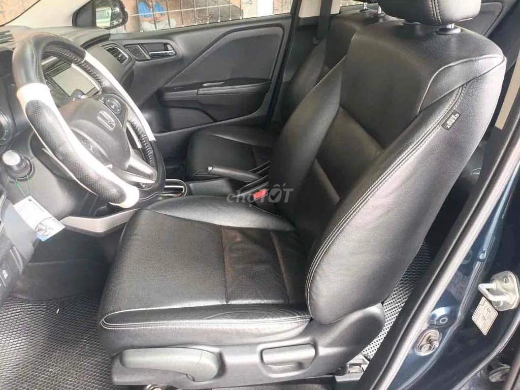 Honda City 2017 photo 5