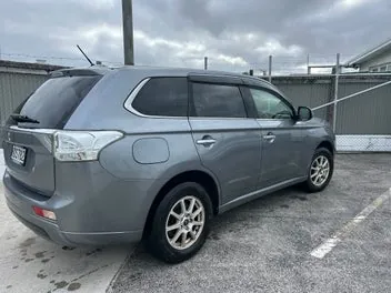 Mitsubishi Outlander 2013 photo 3