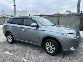 Mitsubishi Outlander 2013 photo 2