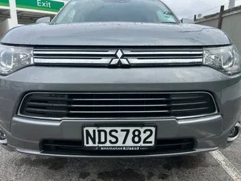 Mitsubishi Outlander 2013 photo 5
