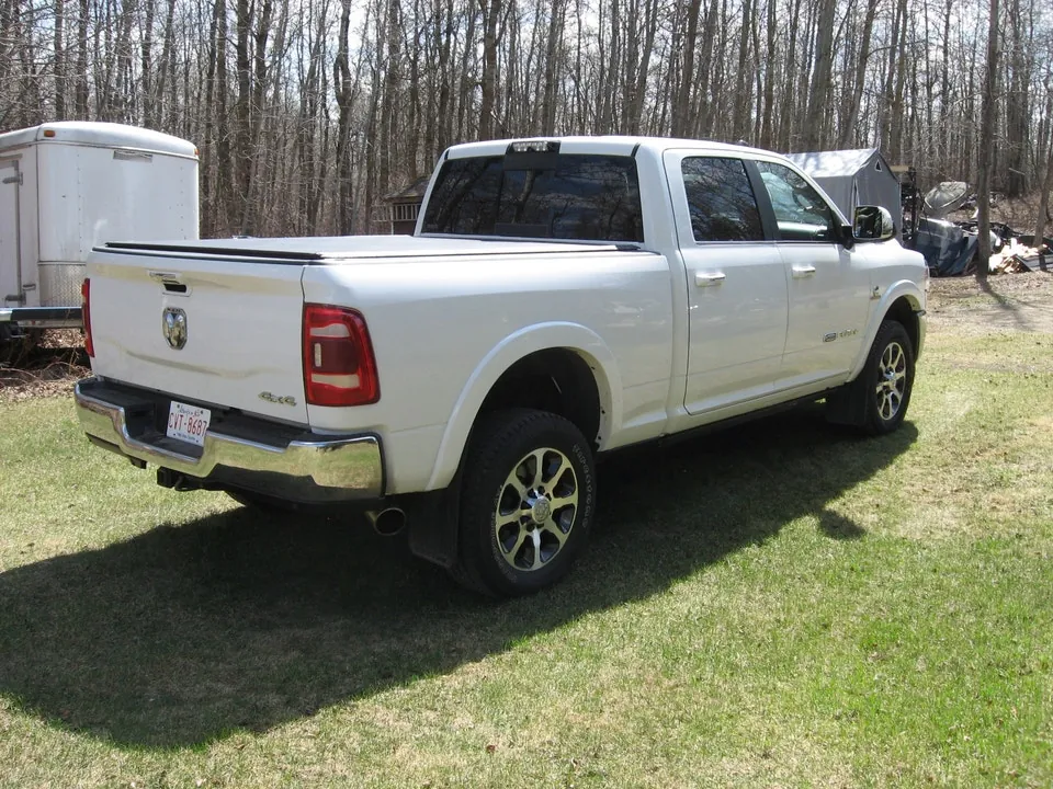 Dodge Ram 3500 Longhorn 2020 photo 4