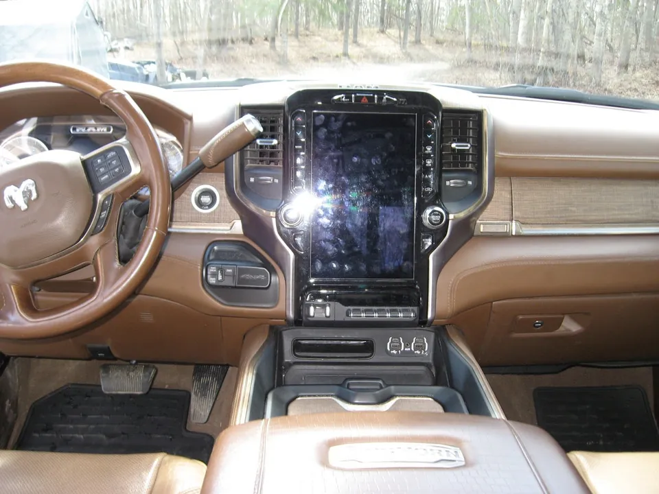 Dodge Ram 3500 Longhorn 2020 photo 5
