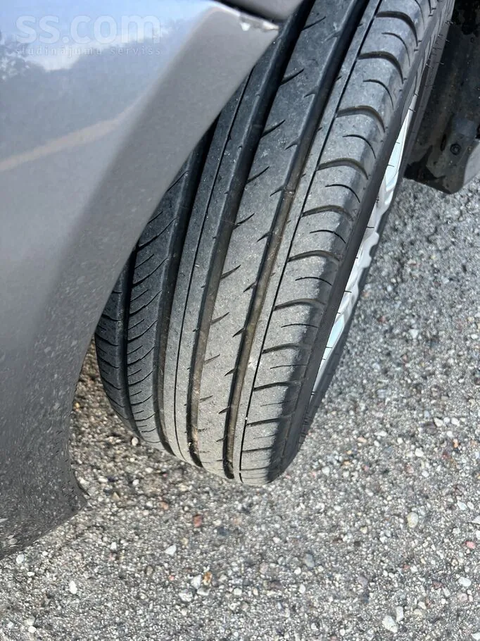 Mercedes-Benz B180 2008 photo 5