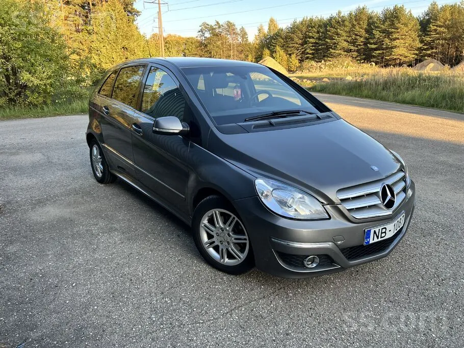 Mercedes-Benz B180 2008 photo 2