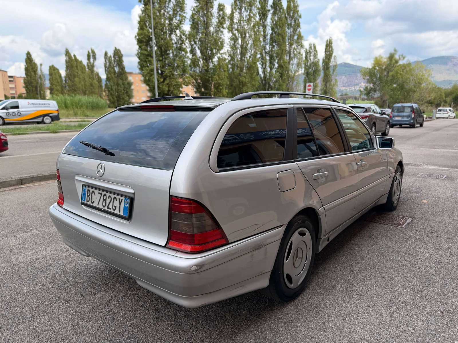 Mercedes-Benz C 220 1999 photo 4