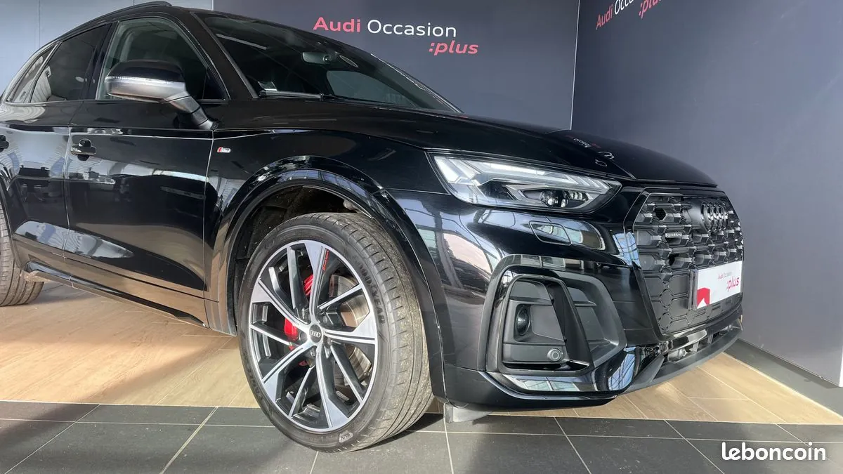 Audi Q5 2023 photo 2