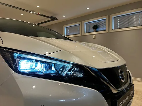 Nissan Leaf 2021 photo 4