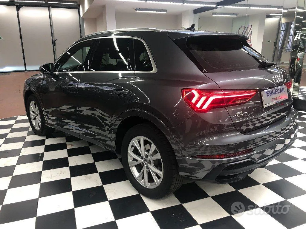 Audi Q3 2019 photo 4