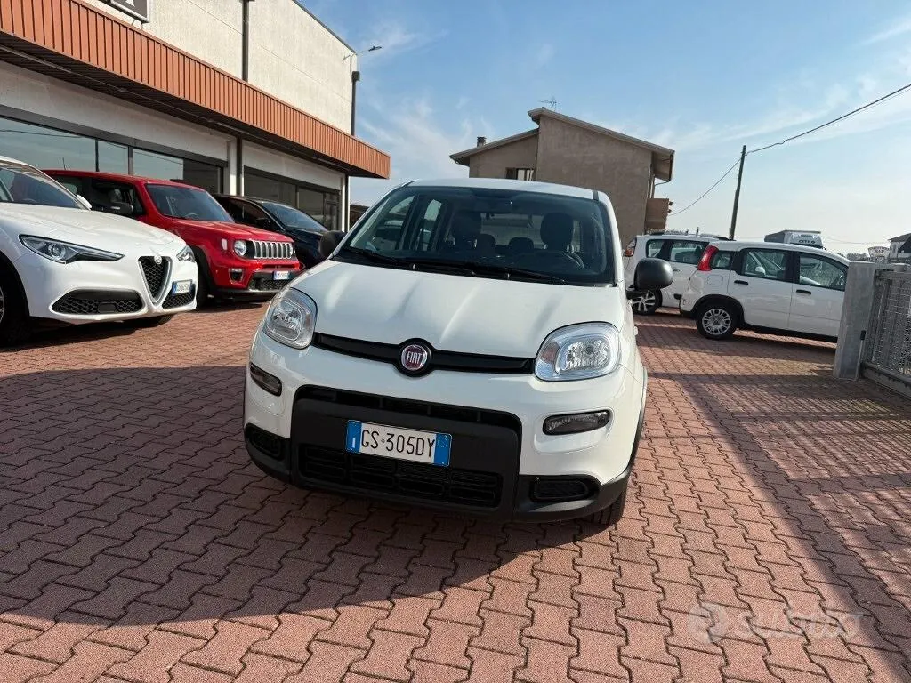 Fiat Panda 2023 photo 2