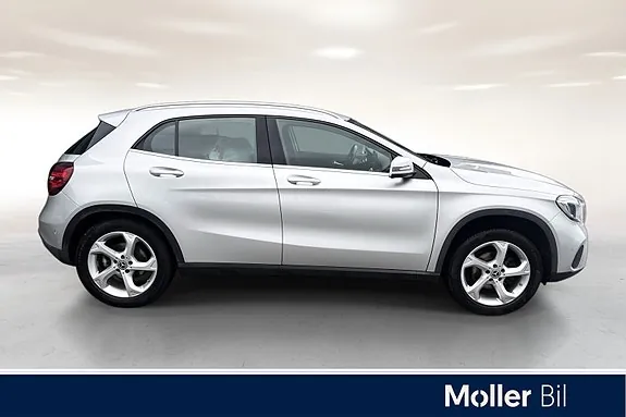 Mercedes-Benz Gla180 2017 photo 4