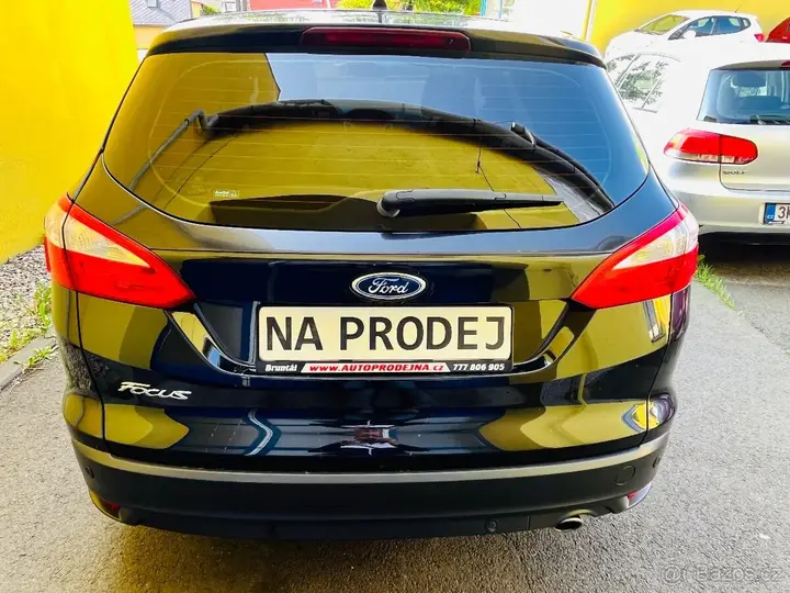 Ford Focus 2024 photo 5